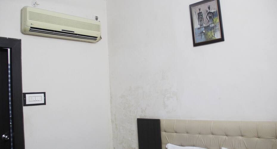 Hotel Bhavay Residency, Haridwar 4